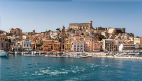 Di Schino House Gaeta